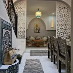 Riad Darnooz